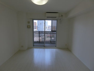 【洋室】 | ACTIO梅田東