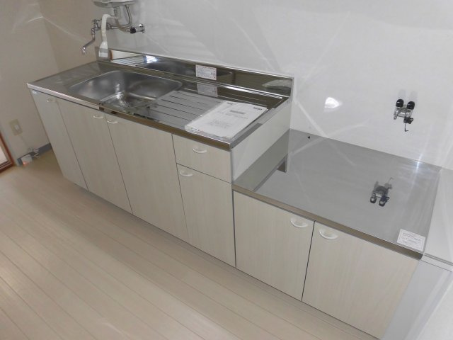 説田ビルのキッチン