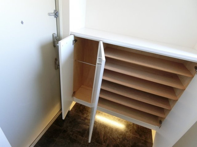 【玄関】 | レシェンテ西梅田