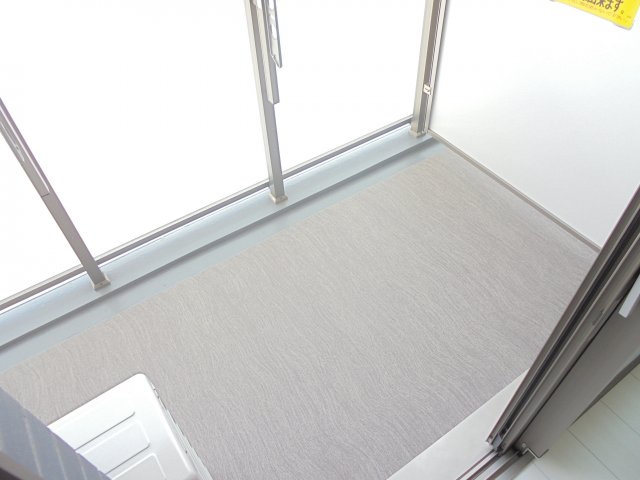ウィンドワード市川のバルコニー