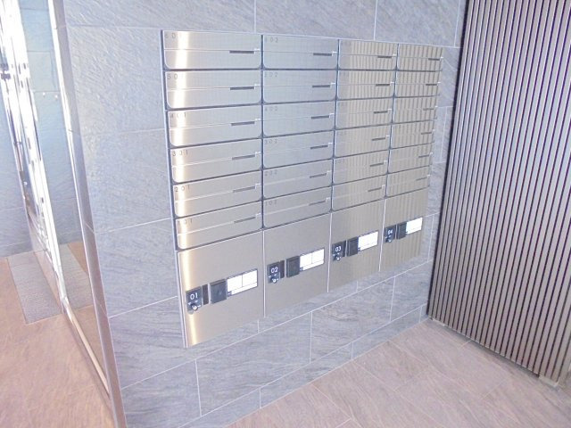 ウィンドワード市川のその他共用部分|宅配ボックス