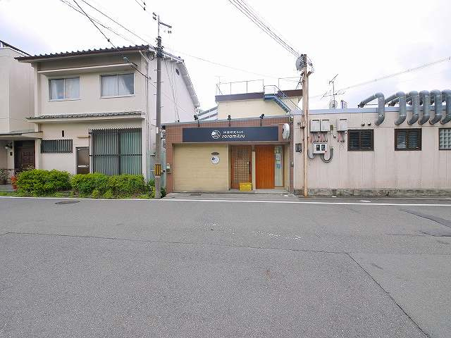 たつみ屋店舗の外観
