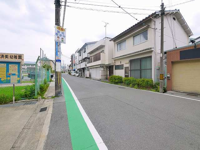 たつみ屋店舗の周辺