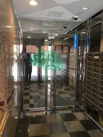 アクタス博多駅東のエントランス