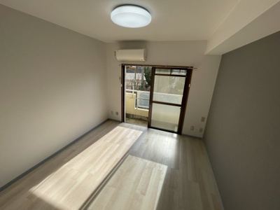 【寝室】 | 内海小柳マンション