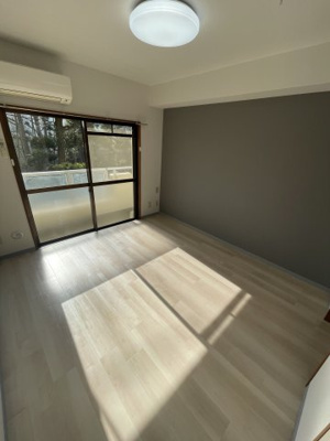 【洋室】 | 内海小柳マンション