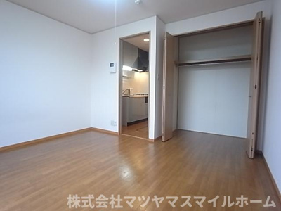 【居間・リビング】 | グランシャリオ