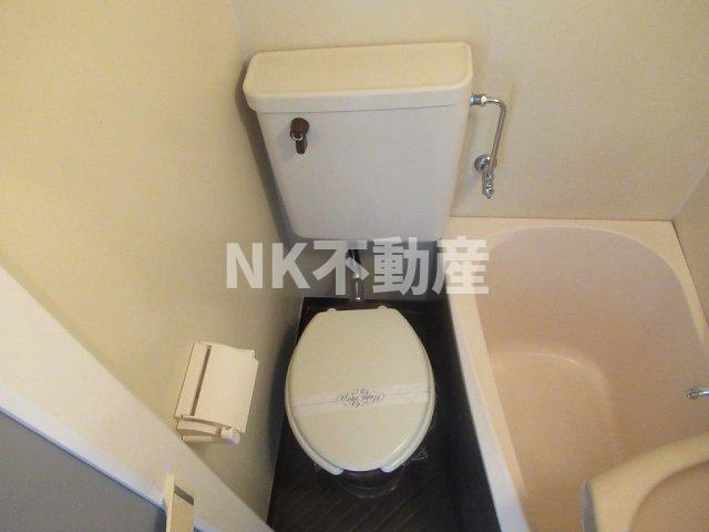 【トイレ】 | エアリーコート小阪（八戸ノ里賃貸） | トイレです