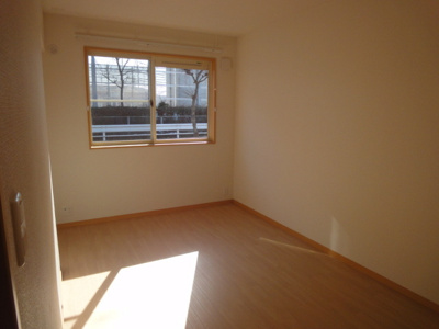 【寝室】 | ウエストシティー