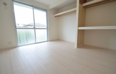 【寝室】 | プレジールSUGU