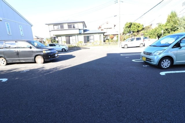 ステアヒルズⅠの駐車場