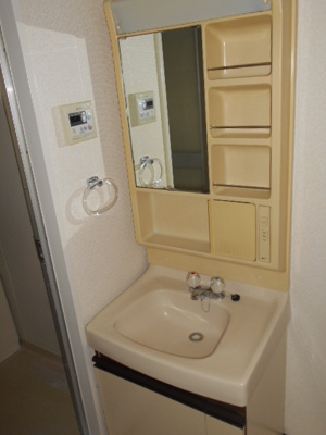 【独立洗面台】 | カーサ・クレモナ