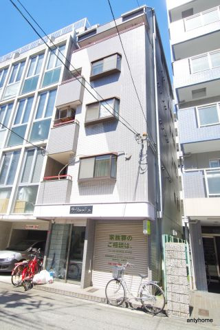 ラリッシュ　仲介手数料無料の外観