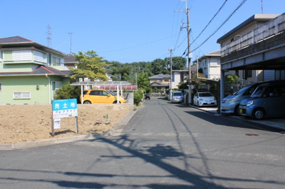 【前面道路含む現地写真】 | 大津市仰木の里７丁目15-6　売り土地