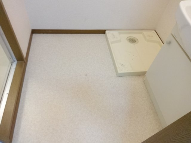アンプルールブワ　セストの設備|室内洗濯機置場