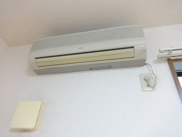 アンプルールブワ　セストの設備|エアコン