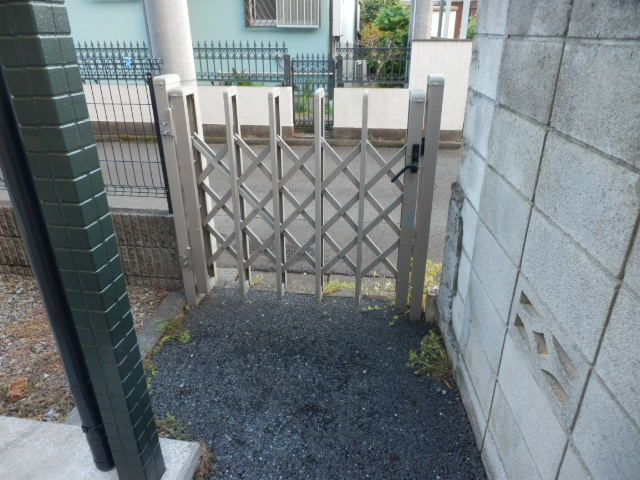 アンプルールブワ　セストのエントランス