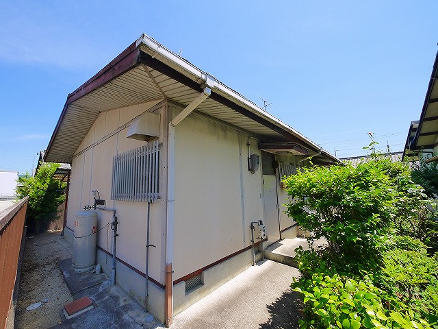 奥野貸家の外観|キレイな外観です。