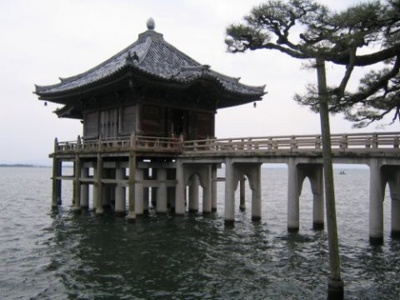【周辺】 | 大津市堅田1丁目1060-1,3,4　売り土地 | 「近江八景」の一つ『堅田の落雁』の浮御堂まで約1.5キロ