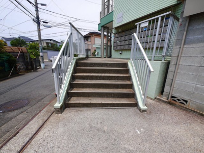 【エントランス】 | カーサ・リフレスカ戸塚