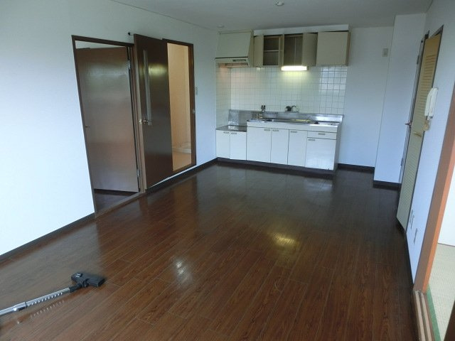 ビスタ神崎川の居間・リビング