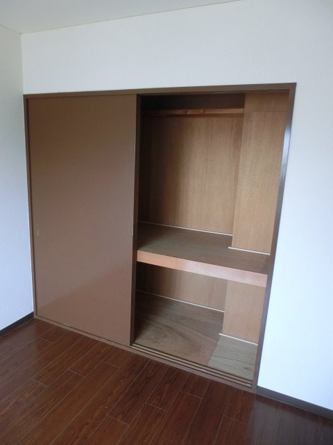 ビスタ神崎川の収納