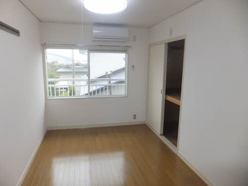 エクセル旗ヶ崎の居間・リビング