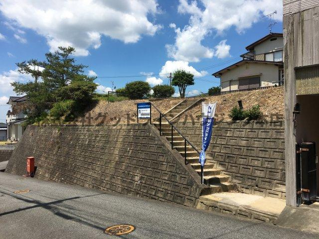 与呂木売土地の前面道路含む現地写真