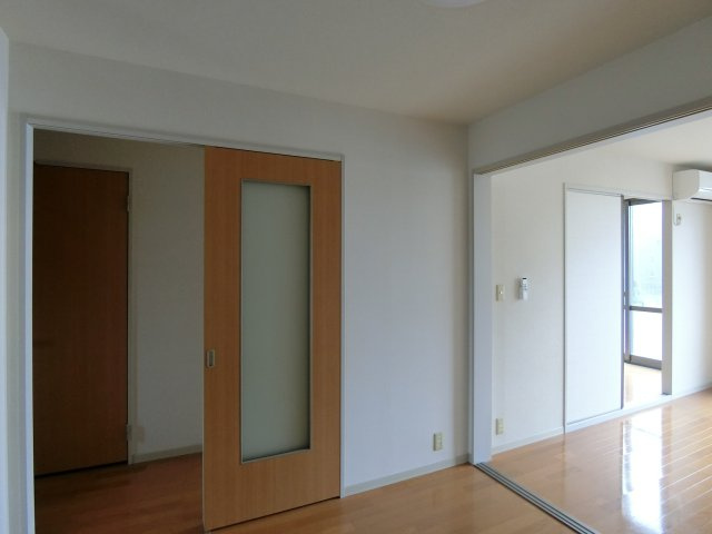 ハイツ安倍21I棟の内装