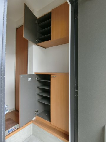 ハイツ安倍21I棟のバルコニー