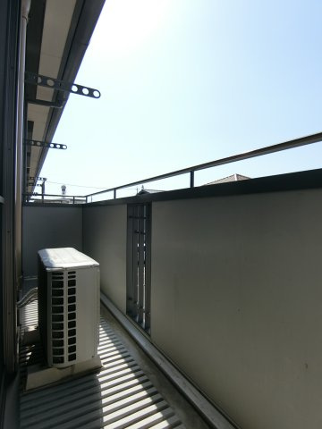 ハイツ安倍21I棟の玄関