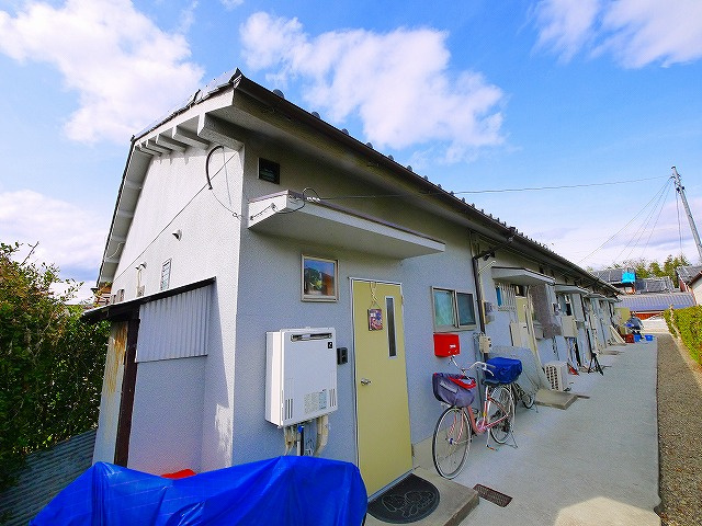 ガーデンプレイスこしばの外観