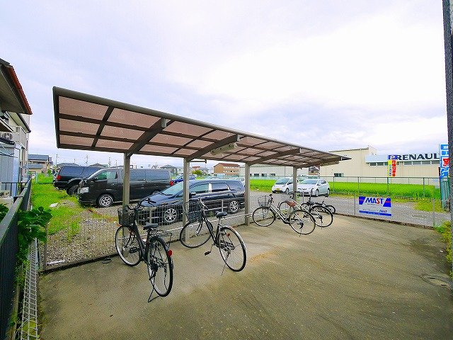 ルミエール朱雀のその他共用部分|自転車置き場