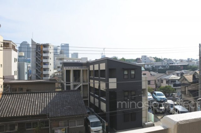 【展望】 | 東神奈川ダイヤモンドマンション | 3階ですが眺望が抜けています