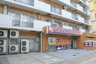 【外観】 | レンタルトランクルームがあるので趣味の多い方にも安心です