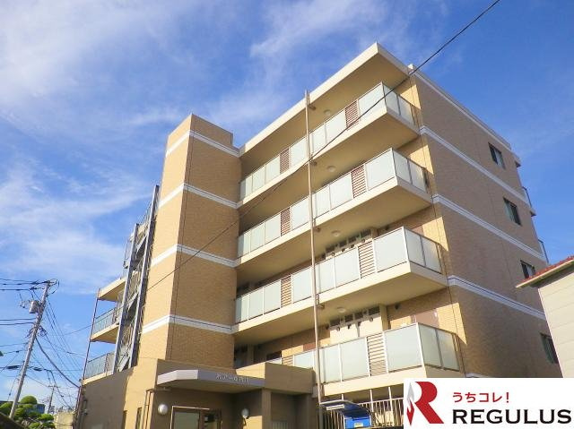 ポアール市川の外観