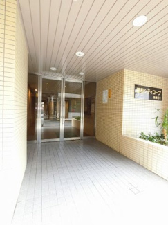 【エントランス】