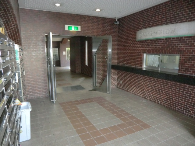 大阪市西淀川区御幣島６丁目の賃貸マンションのロビー