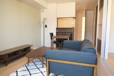 【居間・リビング】 | ローヤルヴィラ勝原 | ※家具は付いていません