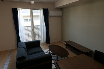 【居間・リビング】 | ローヤルヴィラ勝原 | ※家具は付いていません