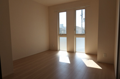 【寝室】 | ローヤルヴィラ勝原