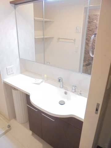 シャルムの独立洗面台