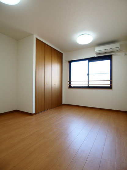  | グレイス西山台