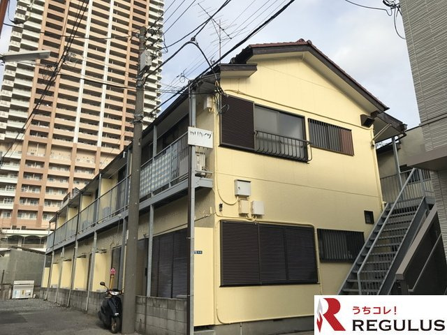 市川ハイツの外観