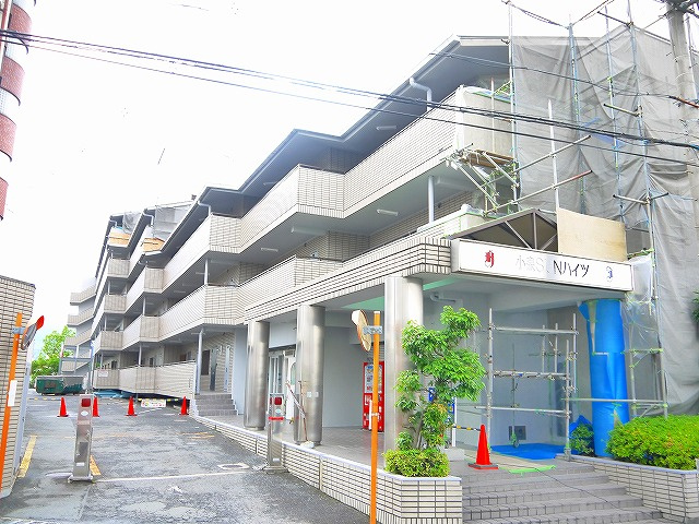 小泉サンハイツの外観