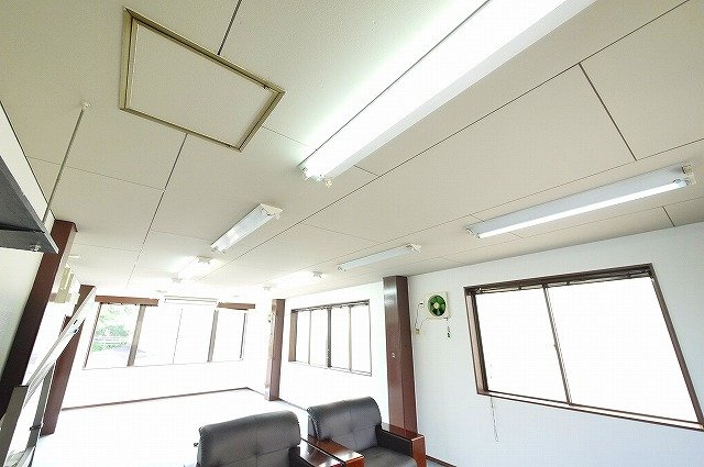 第2タカハシビルの内装