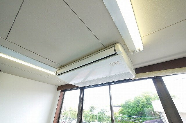 第2タカハシビルの内装