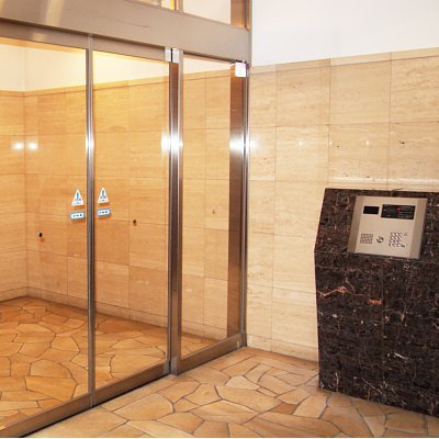 【エントランス】 | プレサンスみなと元町駅前