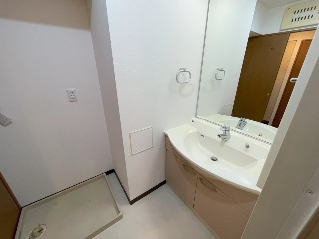 中央区築地１丁目の賃貸マンションのその他|洗面