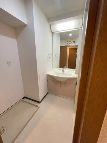 中央区築地１丁目の賃貸マンションのその他|洗面